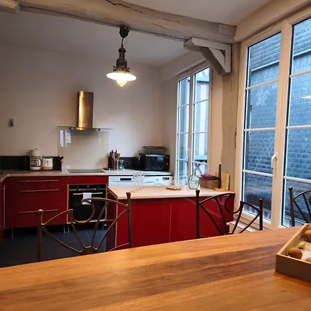 Le Vieux Palais Hypercentre Rouen, Place Vieux Marche - Linge & Menage Inclus Apartment